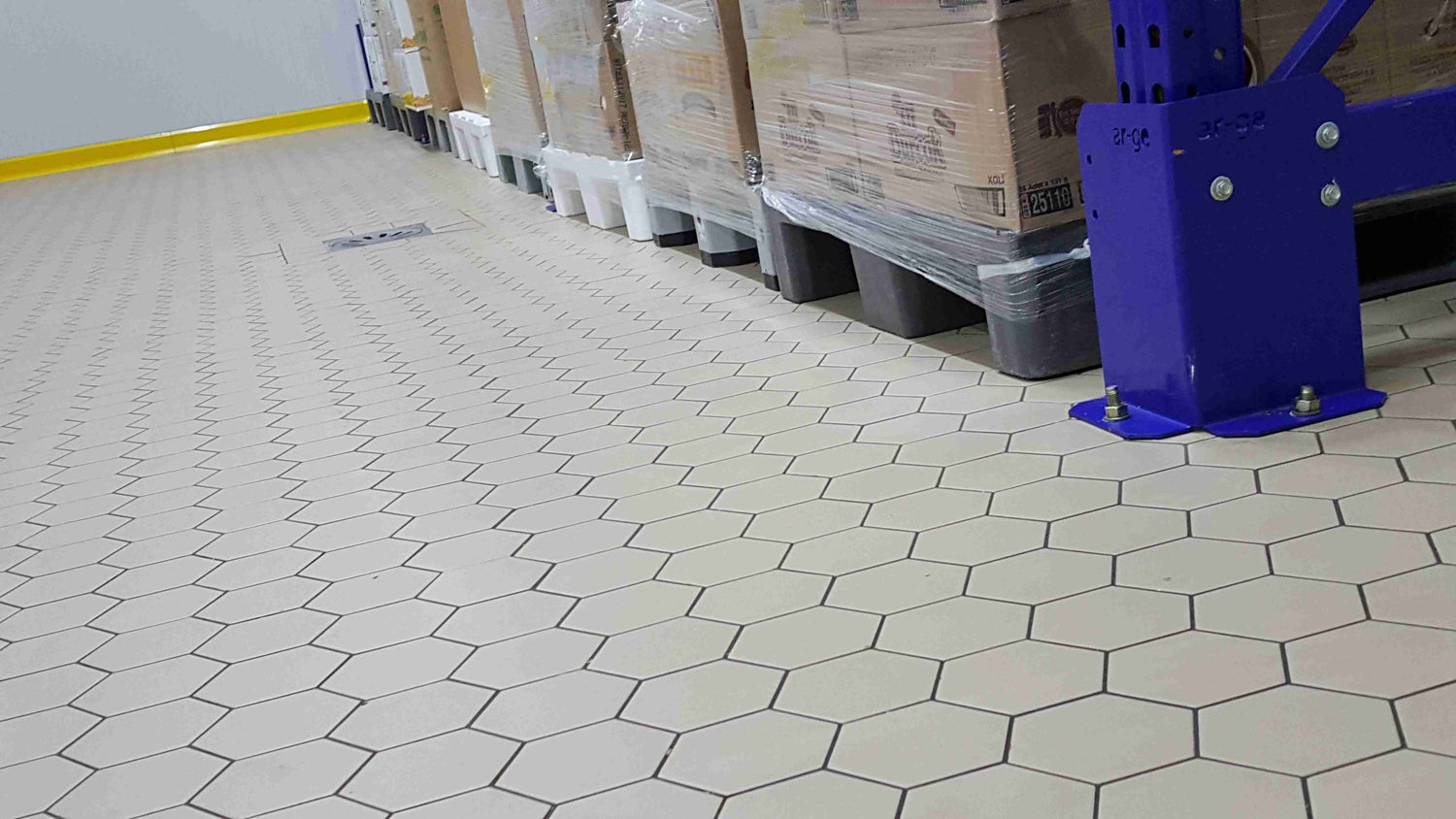 Altıgen Antiasit Karo 100×116 Hardal Sarı