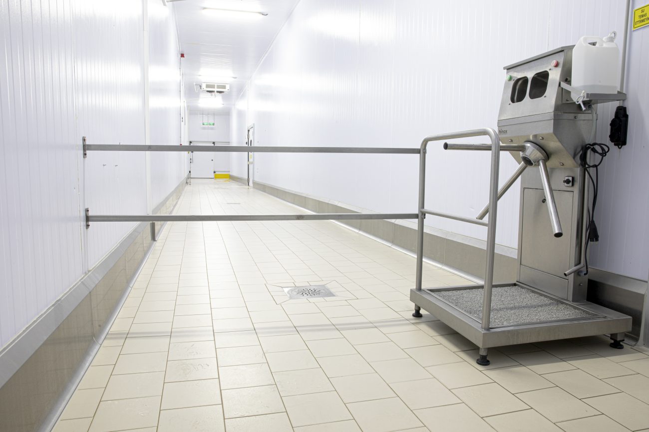 Stainless Steel Kerb, Flooring Edge 765x1000x50/Z115mm