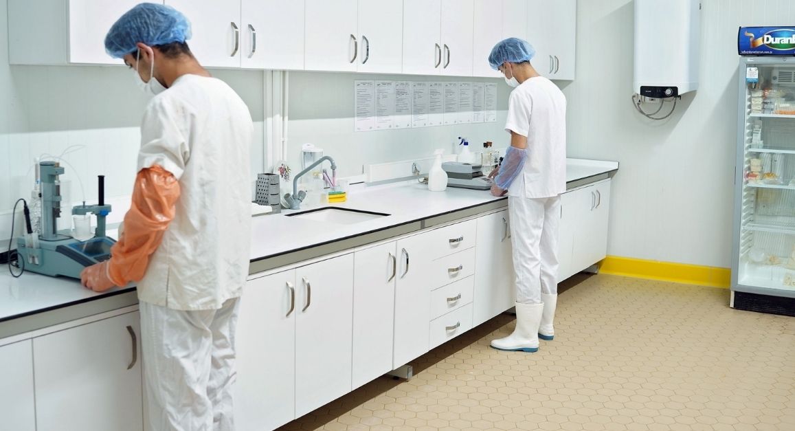 Maximizing Hygiene with Commercial Kitchen Skirting