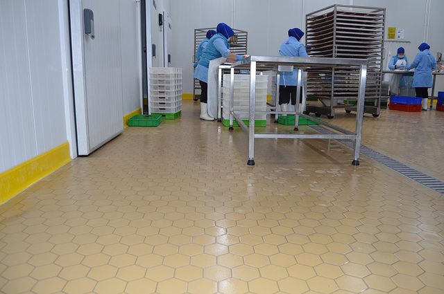 Kilitli Antiasit Karo 150×200 Kahvrengi