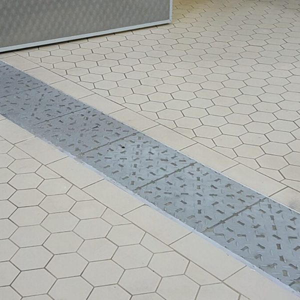 Stainless Steel Floor Tile, Flat Surface 300x150x3mm